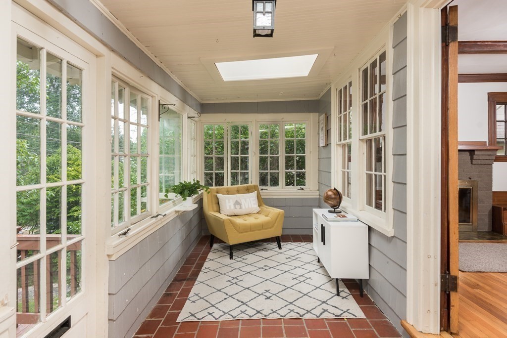 32 Edmund Road Arlington, MA 02474 - Photo 4 of 36 Gallery Image 4