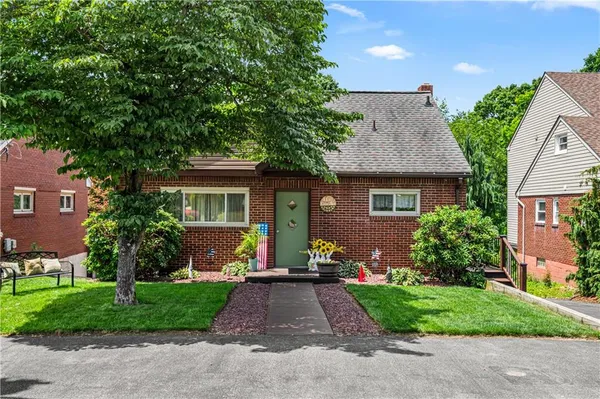 $325,000 | 41 1/2 Ehle Avenue, Coraopolis, PA 15108
