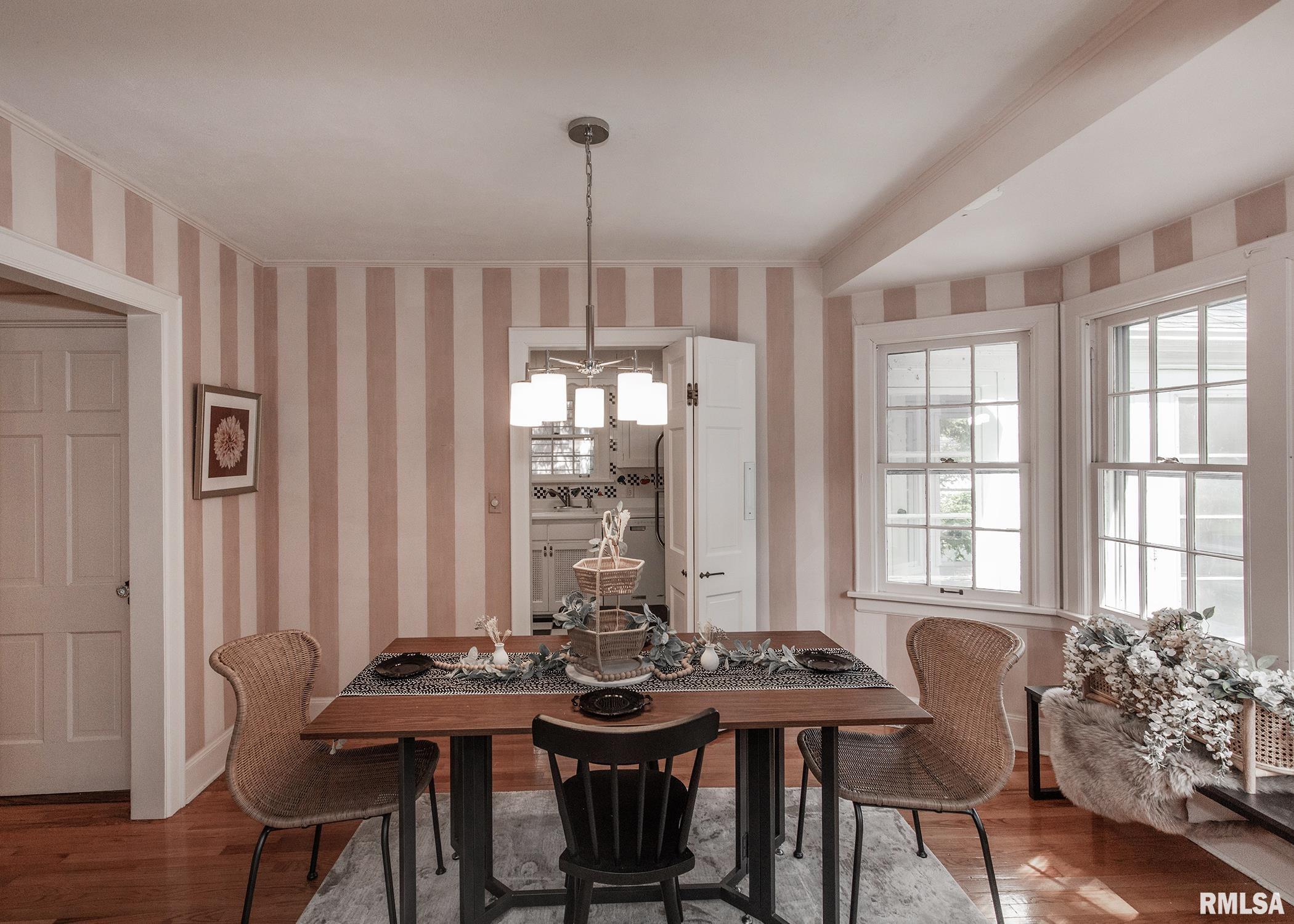 3115 Middle Road Davenport, IA 52803 - Photo 7 of 29 Gallery Image 7