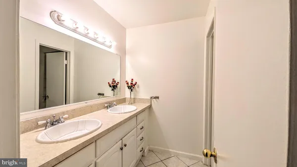 $4,400 | 8835 Tuckerman Lane, Potomac, MD 20854