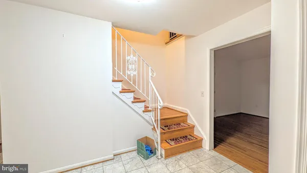 $4,400 | 8835 Tuckerman Lane, Potomac, MD 20854