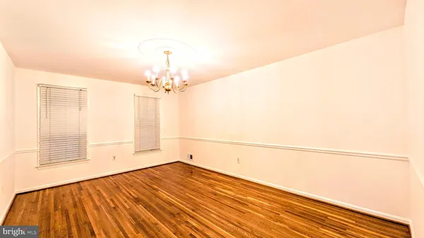 $4,400 | 8835 Tuckerman Lane, Potomac, MD 20854