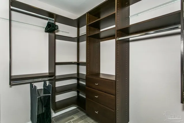 $1,099,000 | 4228 Sandy Bluff Drive East, Gulf Breeze, FL 32563