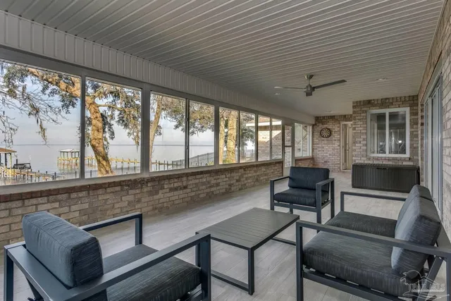$1,099,000 | 4228 Sandy Bluff Drive East, Gulf Breeze, FL 32563