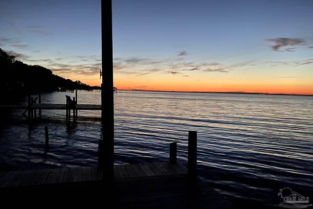 $1,099,000 | 4228 Sandy Bluff Drive East, Gulf Breeze, FL 32563