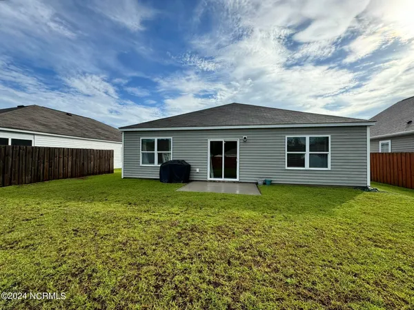 $1,925 | 665 Chester Way Northeast, Leland, NC 28451