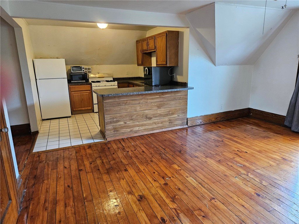 Undisclosed Address Rochester, NY 14607 - Photo 4 of 6