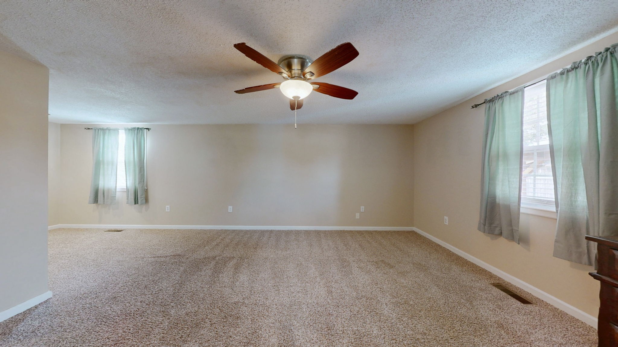 100 Waggoner Street Decherd, TN 37324 - Photo 13 of 33