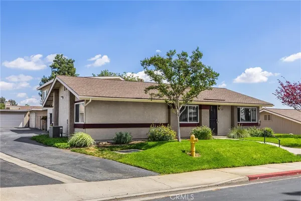 $614,999 | 1631 Carmel Circle West, Upland, CA 91784