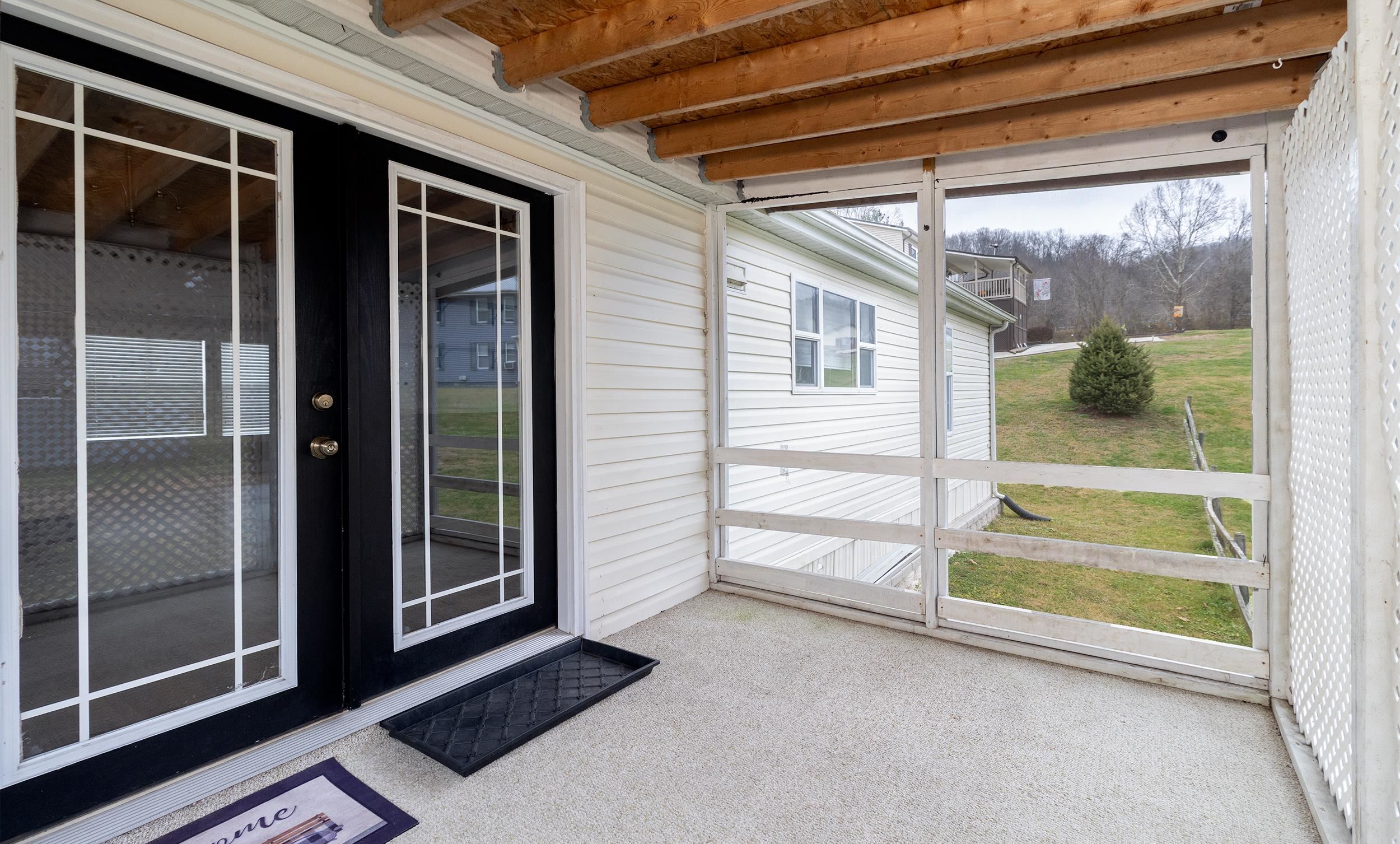 6158 Little 7 Mile Road Huntington, WV 25702 - Photo 20 of 23 Gallery Image 20