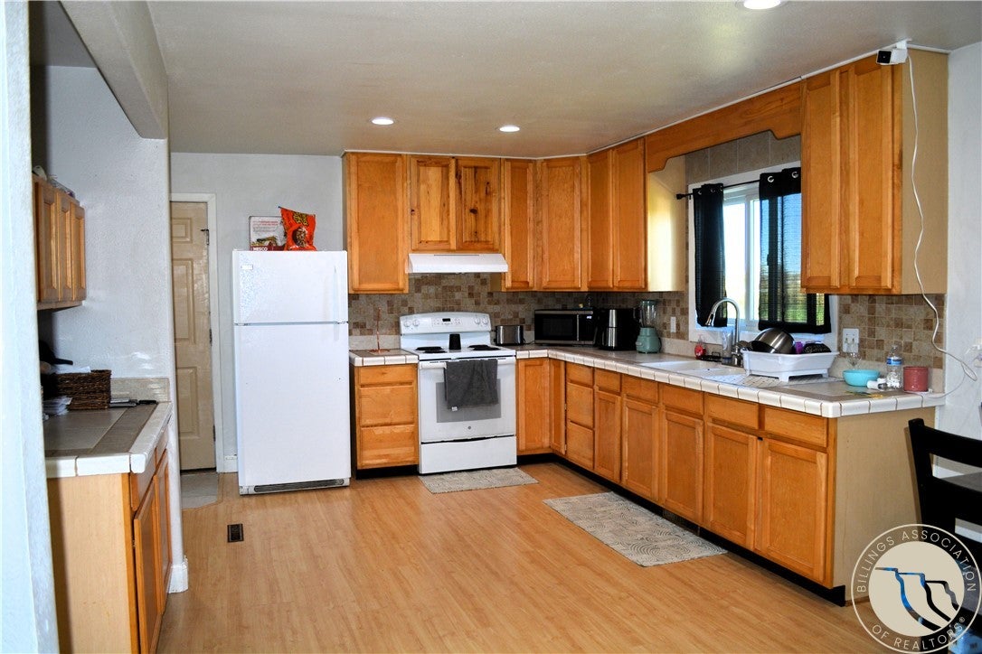 5731 Shepherd Road Shepherd, MT 59079 - Photo 8 of 18 Gallery Image 8