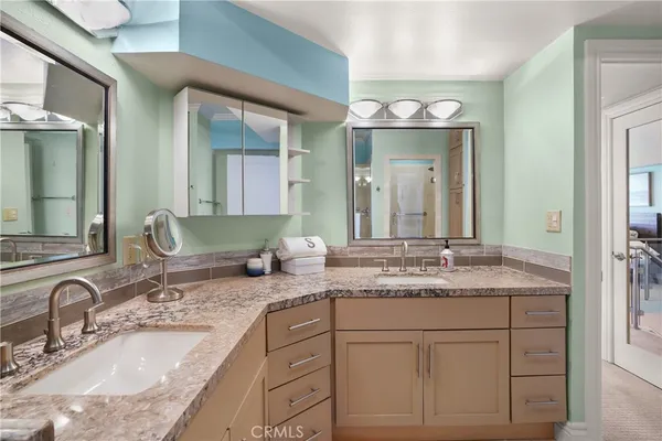 $4,995 | 488 East Ocean Boulevard, Unit P2, Long Beach, CA 90802