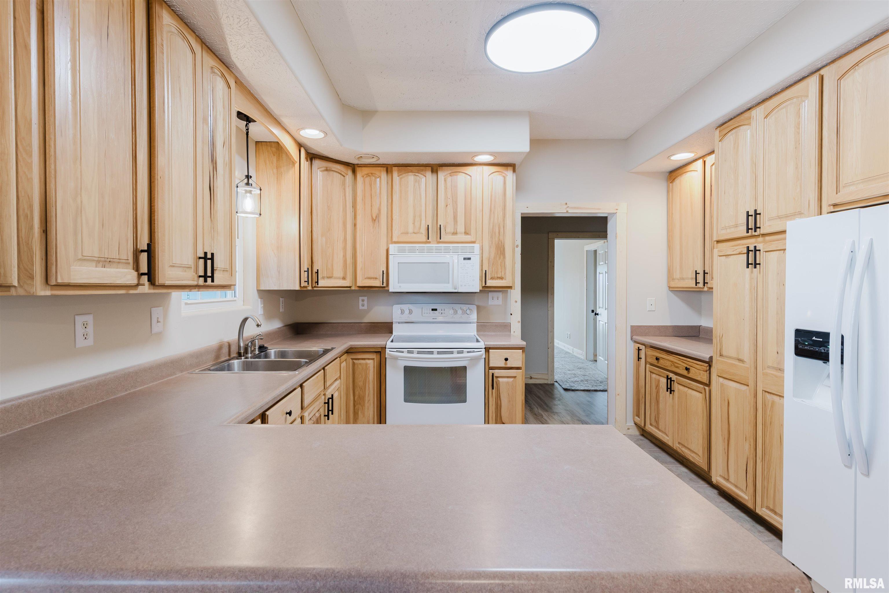 22053 Corinth Road Thompsonville, IL 62890 - Photo 12 of 42