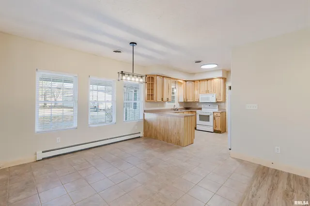 $235,000 | 22053 Corinth Road, Thompsonville, IL 62890