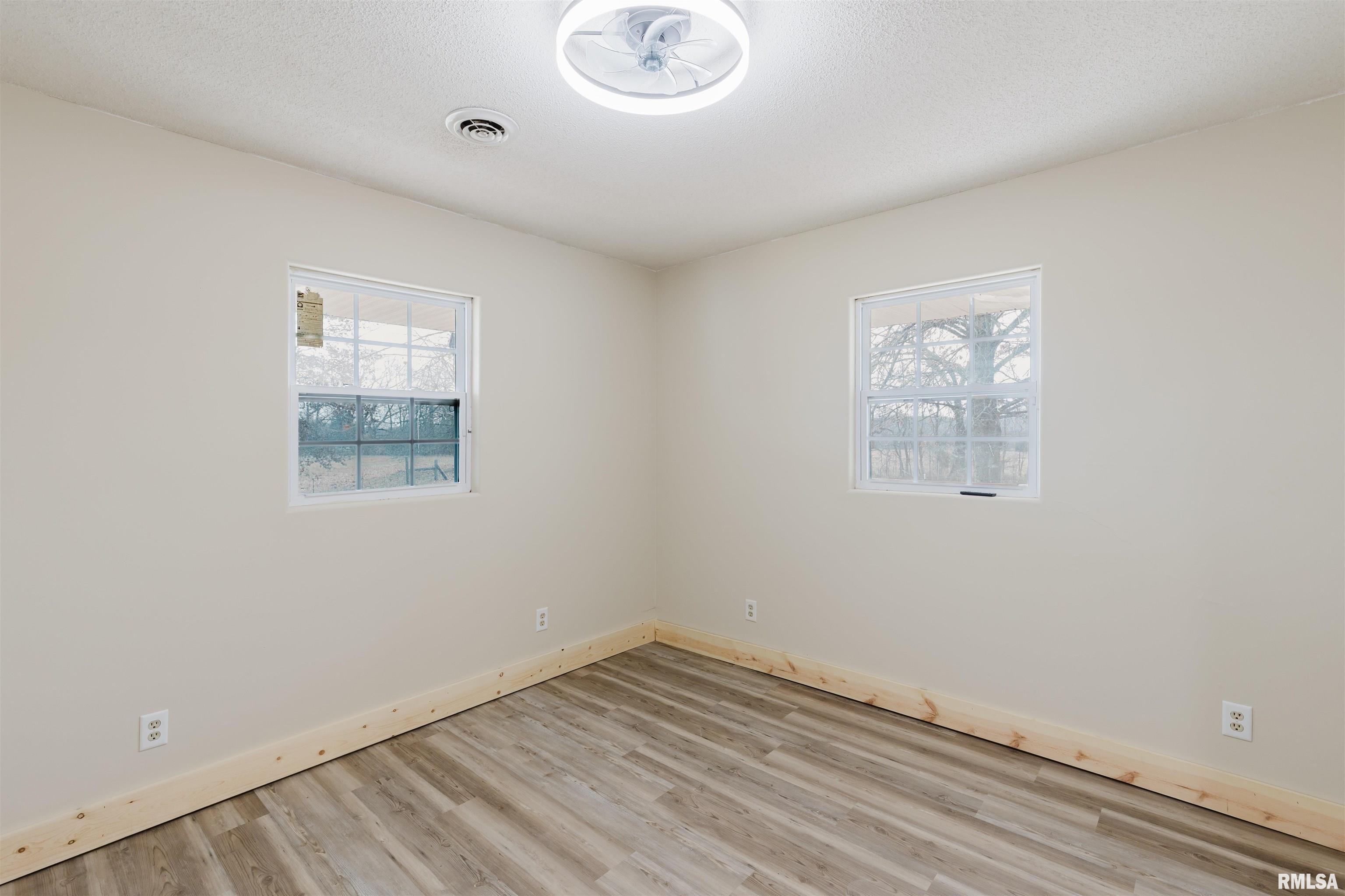 22053 Corinth Road Thompsonville, IL 62890 - Photo 21 of 42