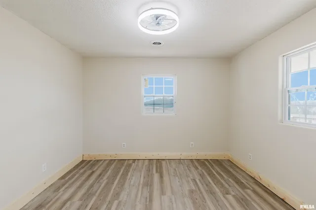 $235,000 | 22053 Corinth Road, Thompsonville, IL 62890