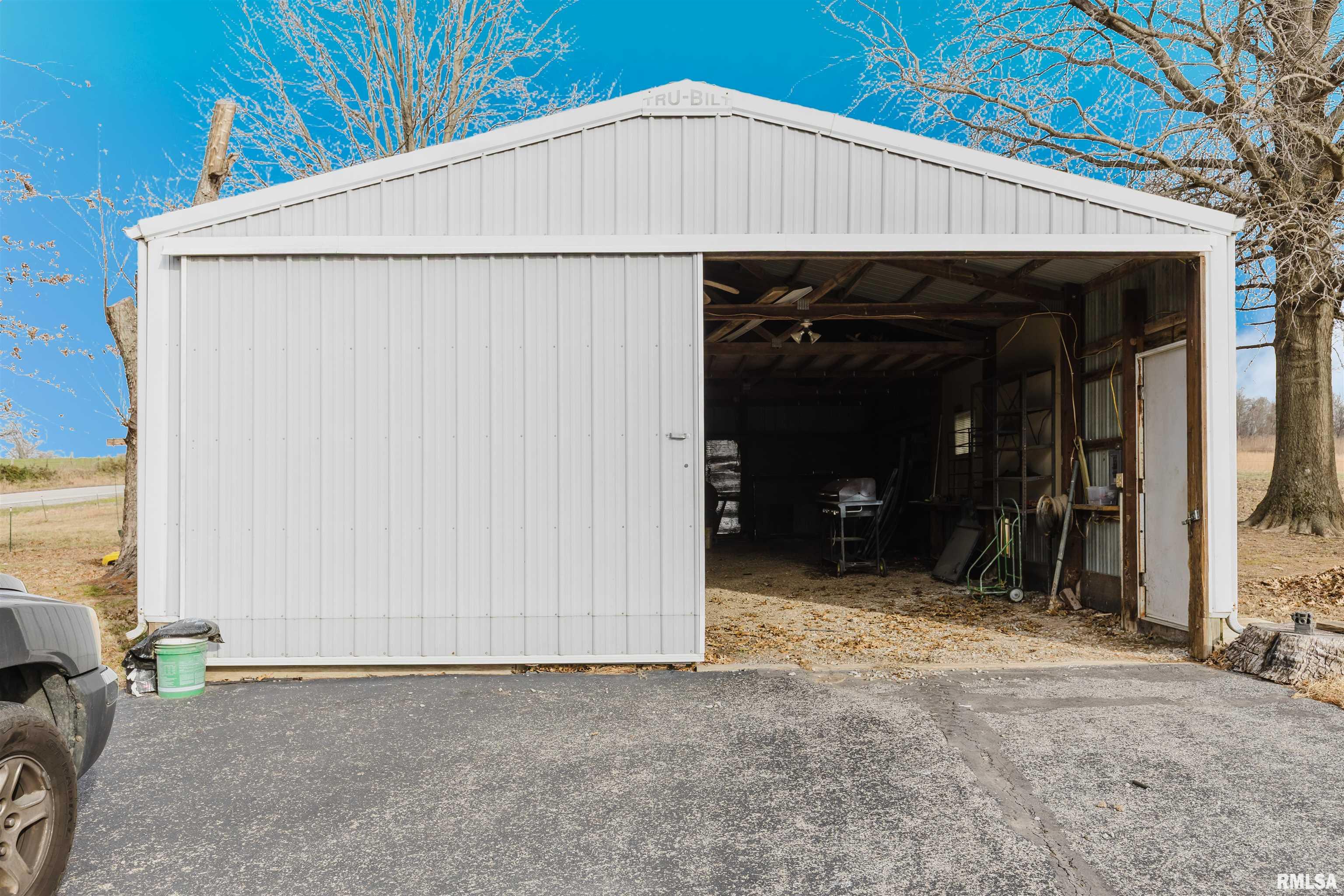 22053 Corinth Road Thompsonville, IL 62890 - Photo 37 of 42