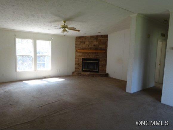 1203 Nickajack Road Franklin, NC 28734 - Photo 2 of 9 Gallery Image 2