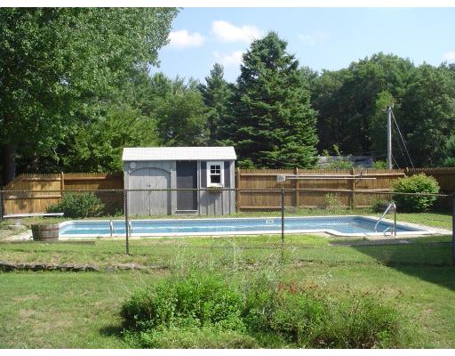 10 Leslie Road Rowley, MA 01969 - Photo 3 of 8