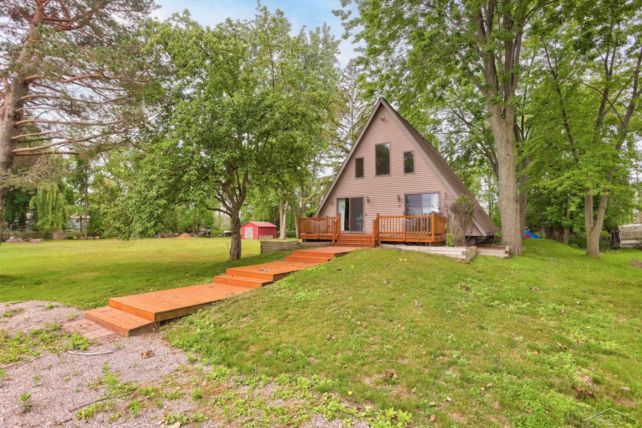 5196 Beachwood Road Standish, MI 48658 - Photo 3 of 20