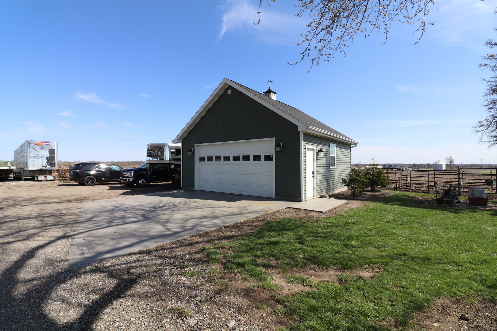 10942 Meridian Road Beason, IL 62512 - Photo 3 of 21 a view of a house with a yard