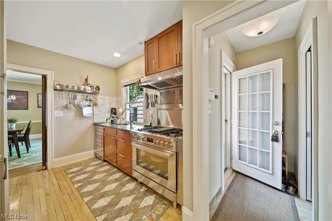 2498 Princeton Road Cleveland, OH 44118 - Photo 14 of 34 Gallery Image 14