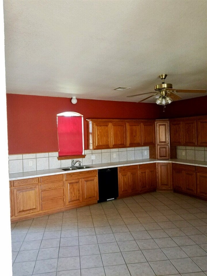1816 North W Point Road Glencoe, OK 74032 - Photo 9 of 25 Gallery Image 9