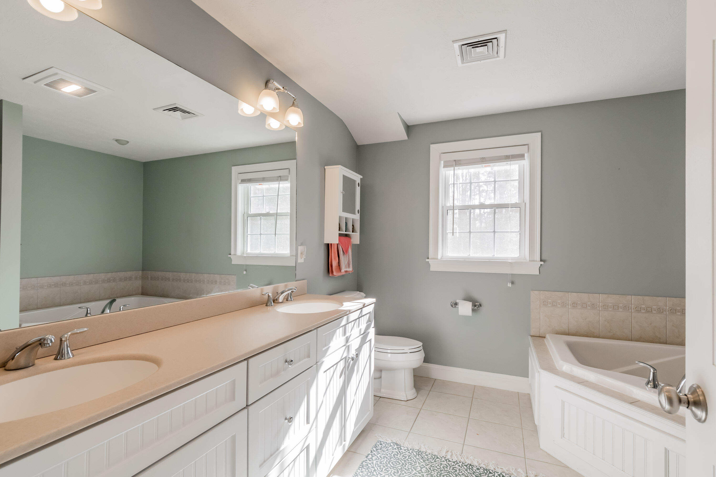 20 Woodspell Road Scarborough, ME 04074 - Photo 20 of 30 Bathroom