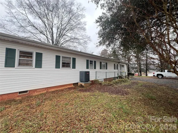 $280,000 | 32646 Bridge Road, Albemarle, NC 28001