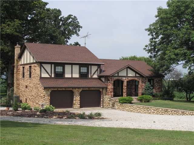 11479 West Lancaster Road Jeffersonville, OH 43128 - Photo 1 of 18