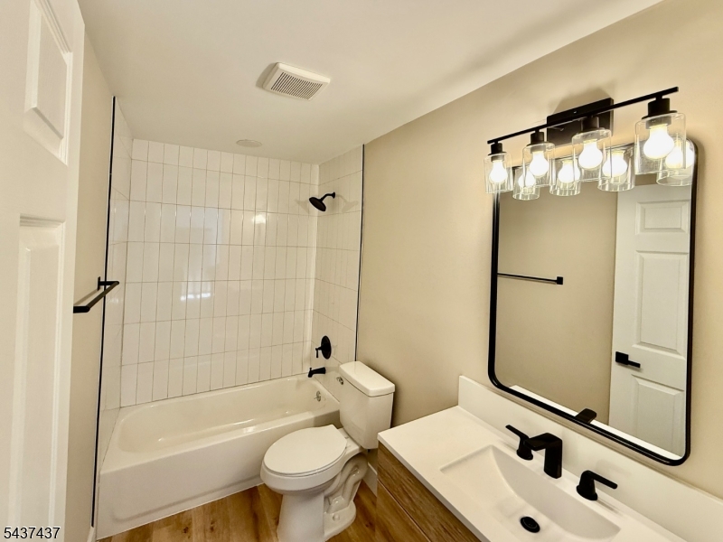 196 Spring Street, Unit 3 Newton, NJ 07860 - Photo 6 of 10