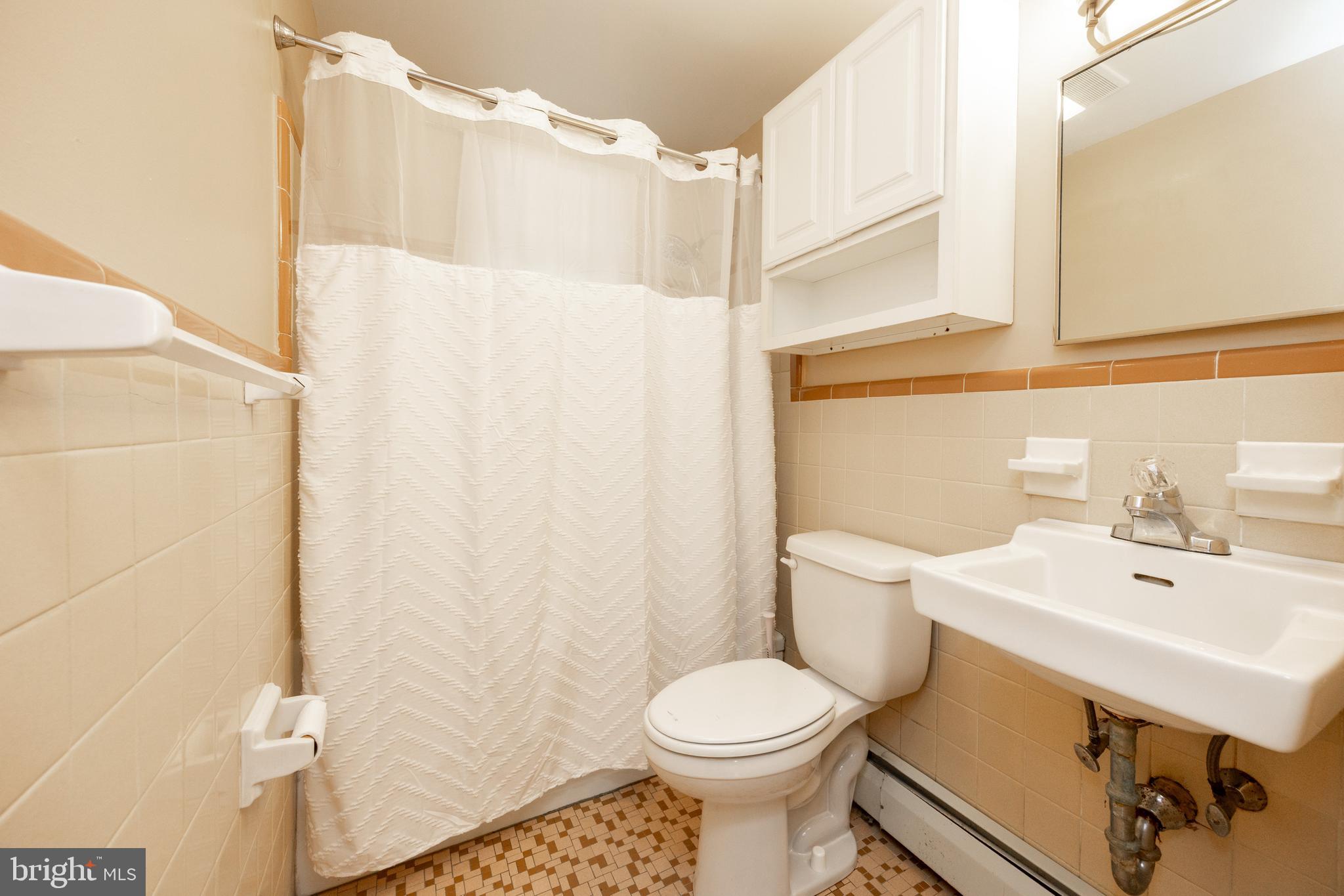 1346 Valley Road Woodlyn, PA 19094 - Photo 25 of 61 Gallery Image 25