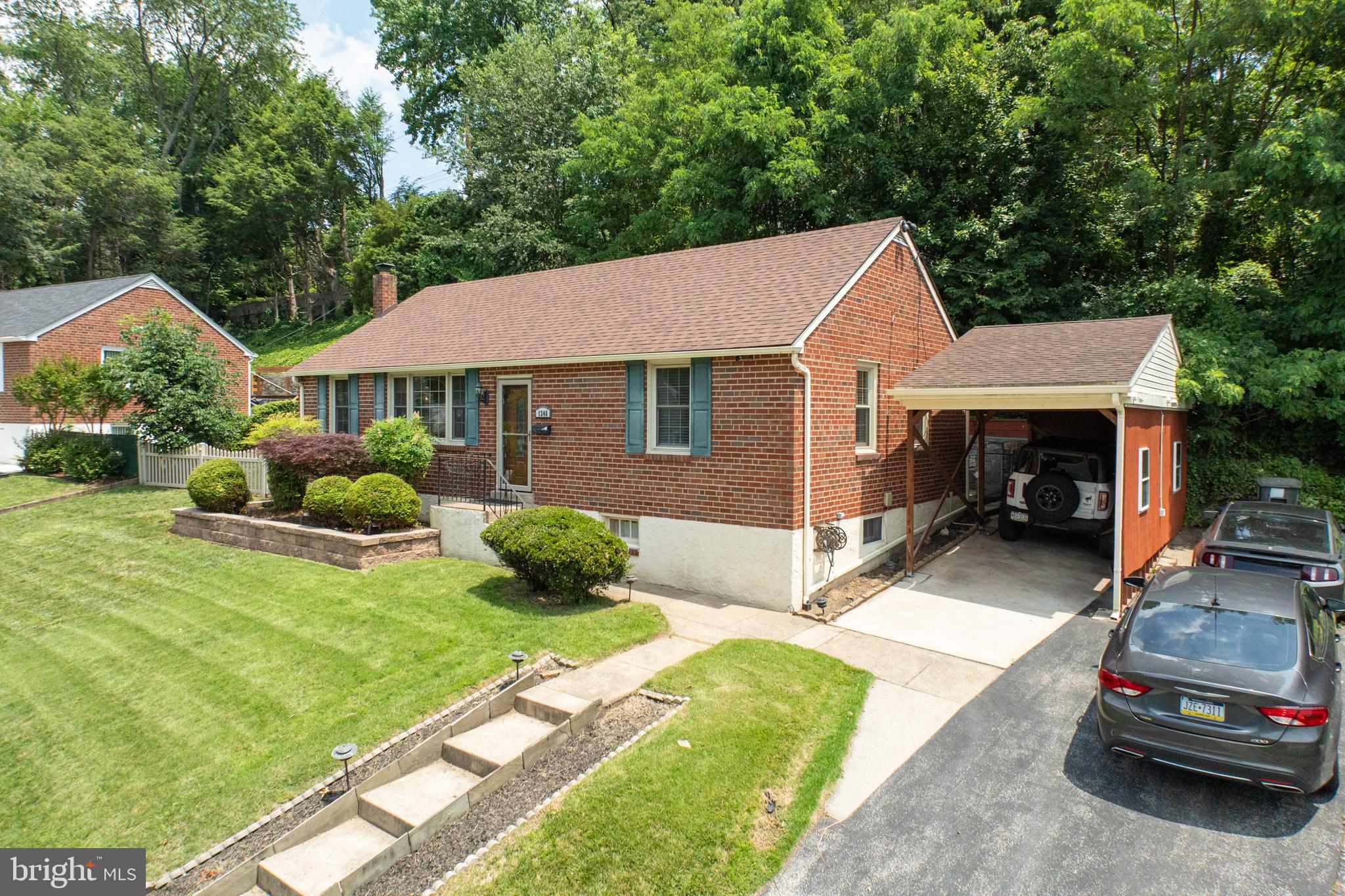 1346 Valley Road Woodlyn, PA 19094 - Photo 5 of 61 Gallery Image 5