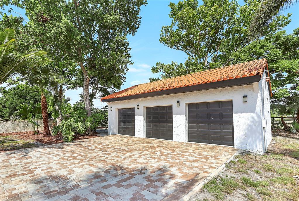 13124 Filly Court Windermere, FL 34786 - Photo 43 of 50 a view of a house with a yard