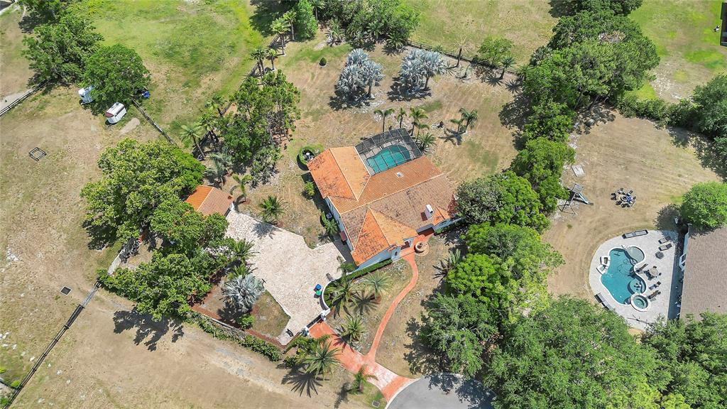 13124 Filly Court Windermere, FL 34786 - Photo 46 of 50 an aerial view of a house with a yard