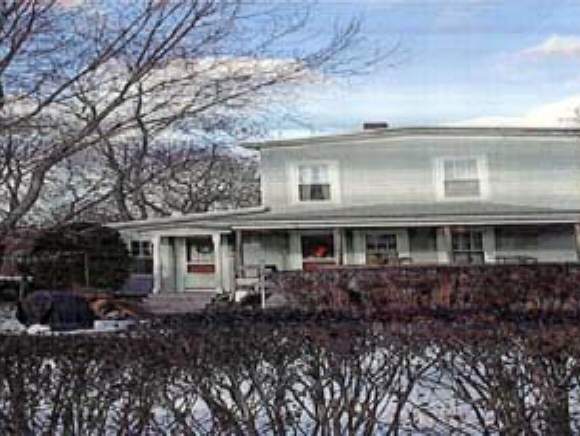26 Rosedale Avenue Manchester, NH 03103 - Photo 1 of 1