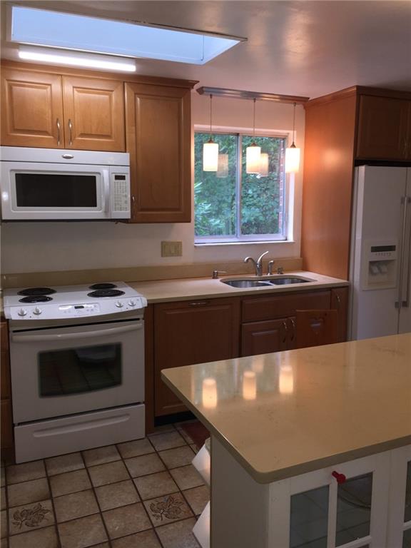 136 Winterset Road Baden, PA 15005 - Photo 5 of 21