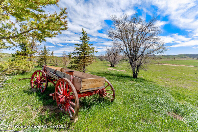 334 County Road 178 Craig, CO 81625 - Photo 19 of 19 a backyard of a house with lots of green space