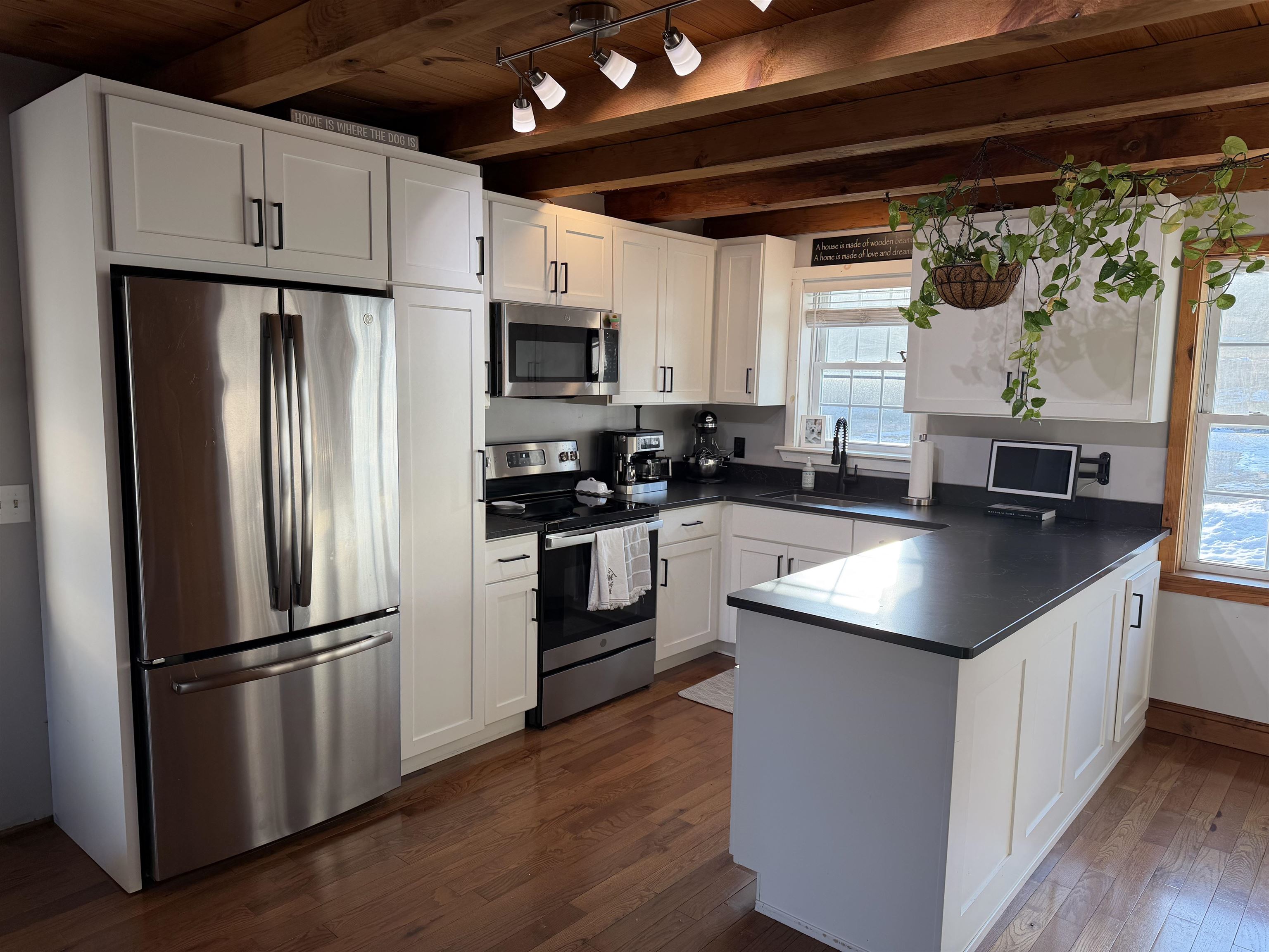 101 Highway 129 Loudon, NH 03307 - Photo 4 of 53