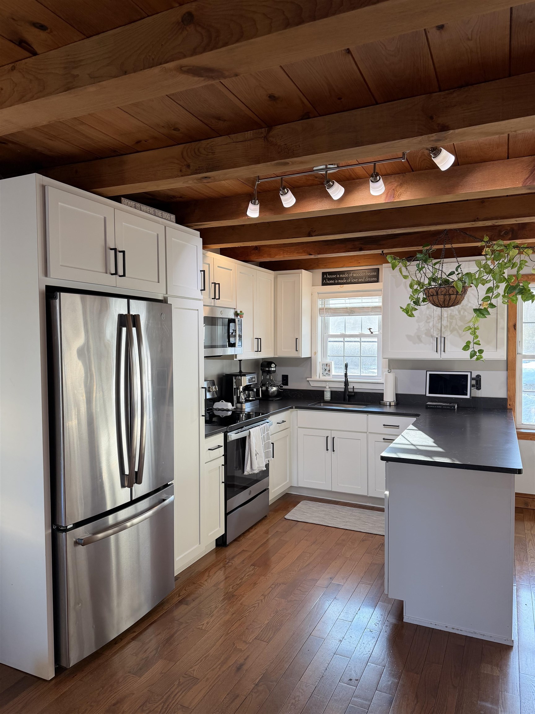 101 Highway 129 Loudon, NH 03307 - Photo 6 of 53