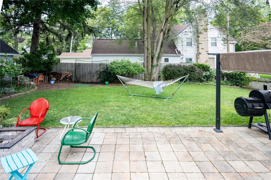 102 Montclair Drive Irondequoit, NY 14617 - Photo 12 of 50