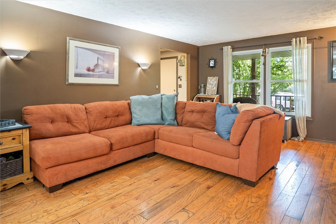 102 Montclair Drive Irondequoit, NY 14617 - Photo 22 of 50