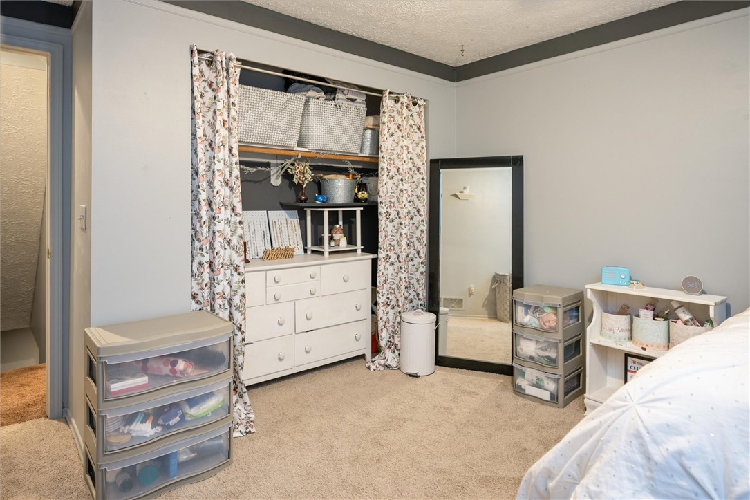 102 Montclair Drive Irondequoit, NY 14617 - Photo 38 of 50