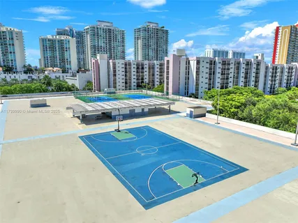 a view of a tennis court