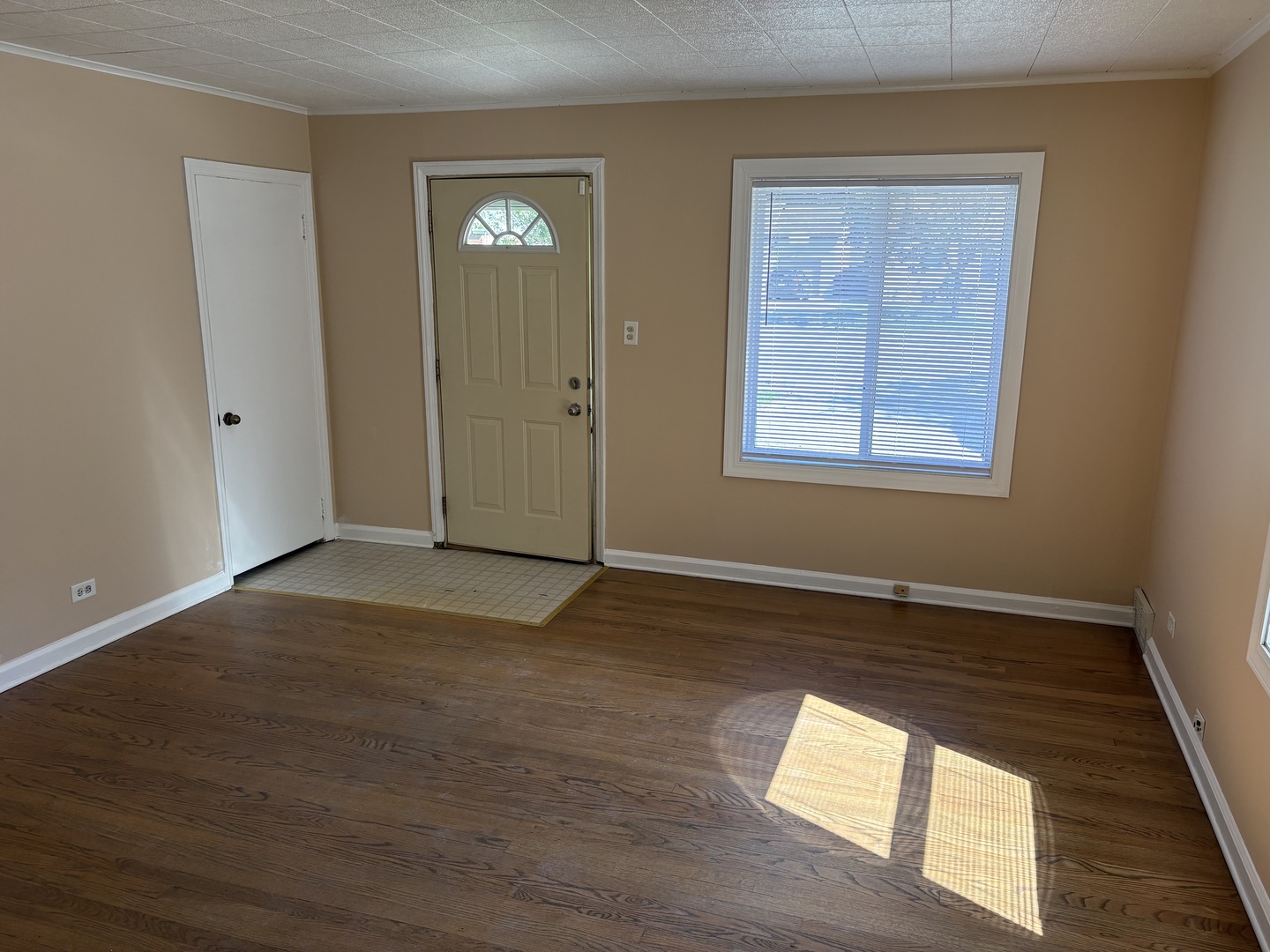 18512 Dixie Highway Homewood, IL 60430 - Photo 3 of 17