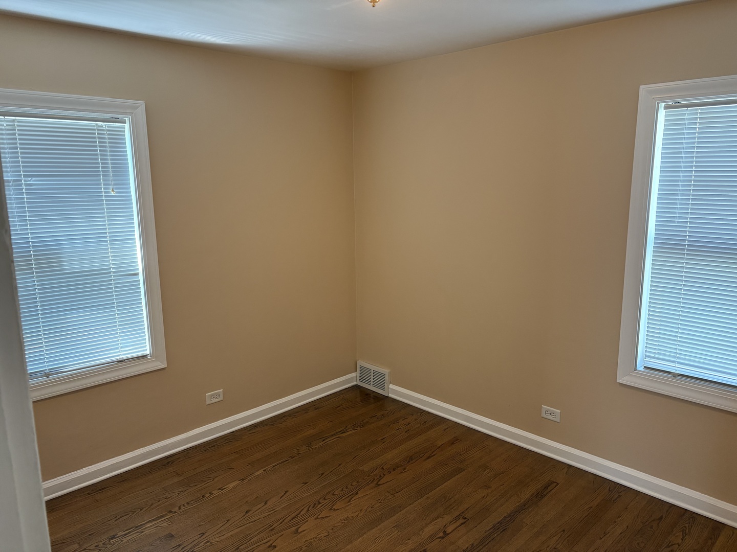 18512 Dixie Highway Homewood, IL 60430 - Photo 6 of 17