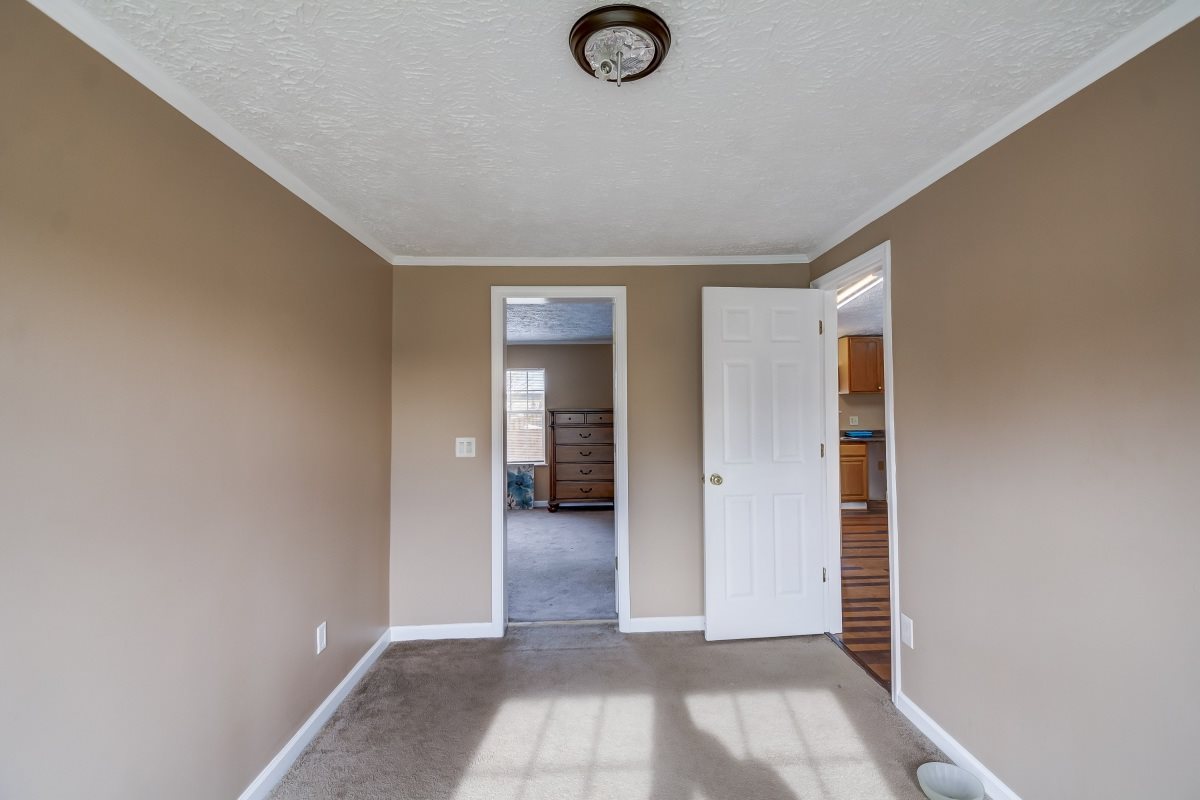 3713 Pennington Road Greer, SC 29651 - Photo 18 of 30