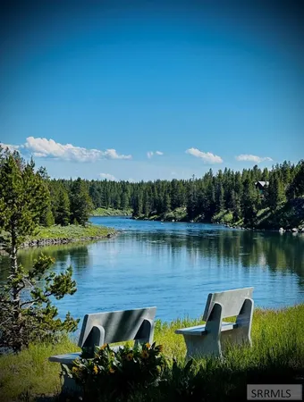 $639,900 | 3494 Evergreen Lane, Island Park, ID 83429