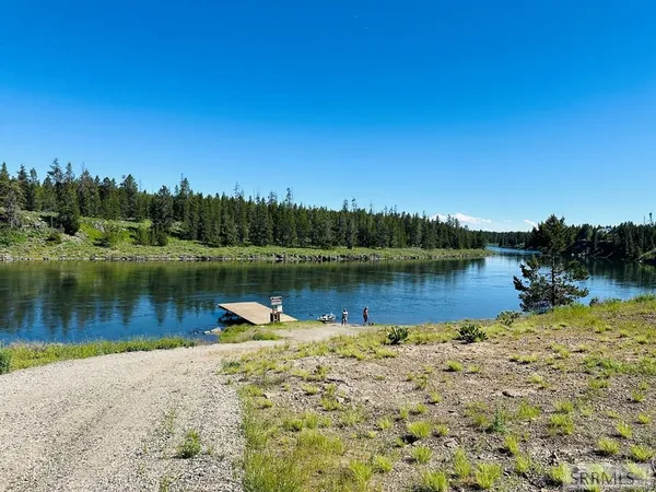 $639,900 | 3494 Evergreen Lane, Island Park, ID 83429