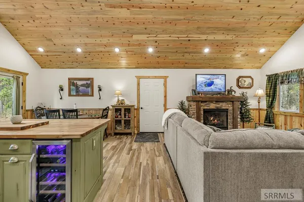 $639,900 | 3494 Evergreen Lane, Island Park, ID 83429